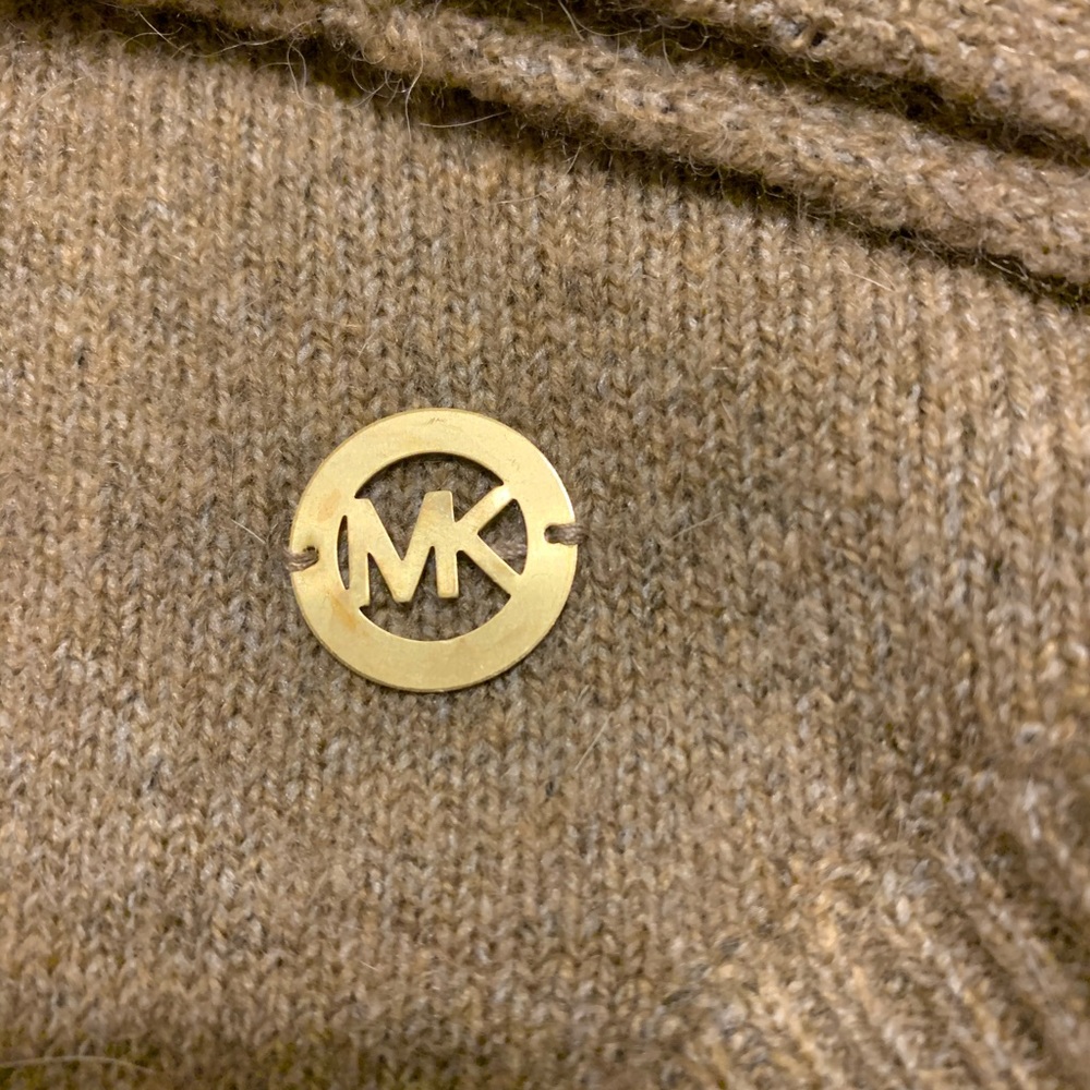 ✨Brand New Micheal Kors Ladies Sweater✨ - Picture 6 of 8